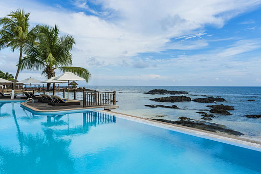 Бассейн отеля Le Meridien Fisherman's Cove
