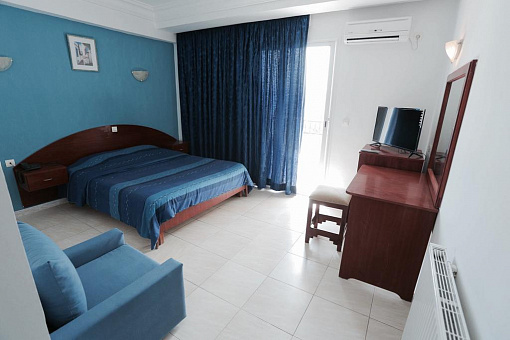 Номер в отеле Hôtel El Faracha 2*
