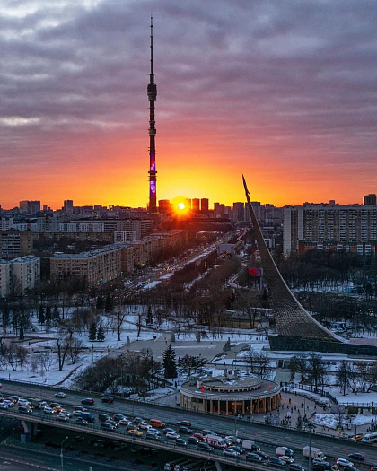 Останкинская телебашня на закате
