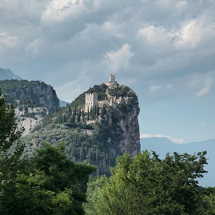 Замок Арко построенный в XII веке