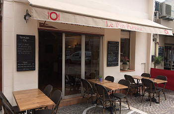 Le Pin Parasol