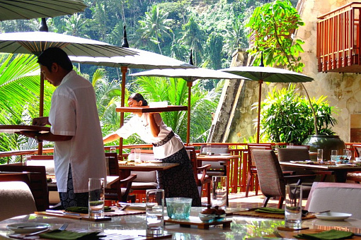 Four Seasons Sayan