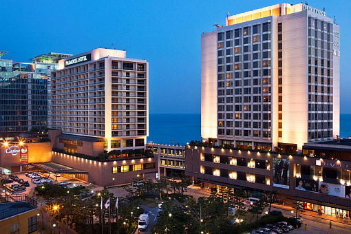 Paradise Hotel Busan 5*