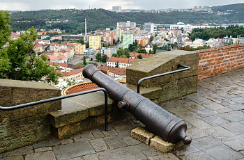 Брно