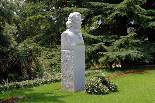 Бюст Христиана Стевена