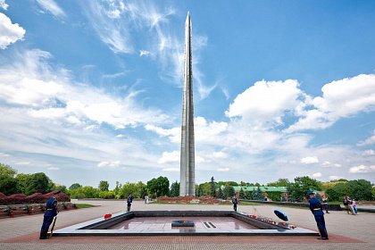 Штык-обелиск в Брестской крепости