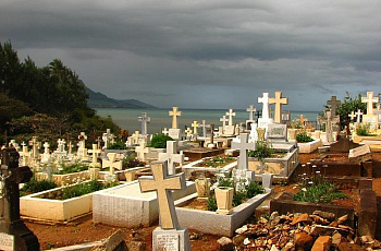 Старое кладбище