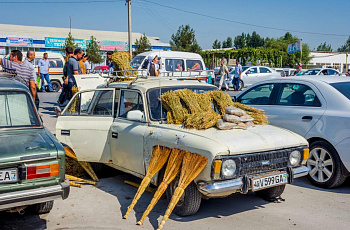 Базар Кум Тепа