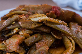 Тушеная стручковая фасоль