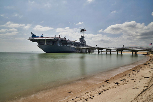 Корабль USS Lexington