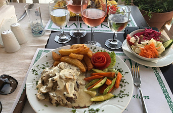 Обед в Annalivia Restaurant Gumbet