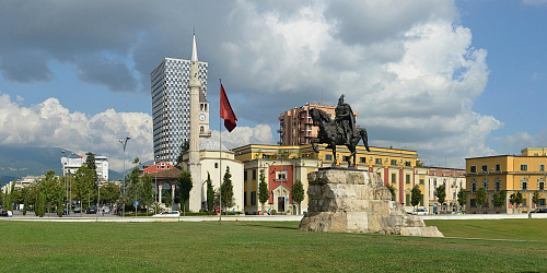 Тирана
