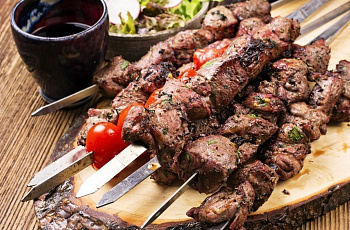 Шашлыки из говядины - эспетада