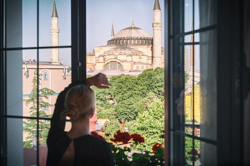 Вид из окна в отеле Sura Hagia Sophia Hotel