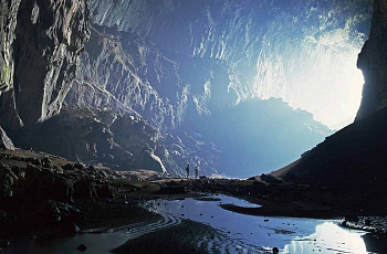аповедник Мулу. Самая большая в мире пещера