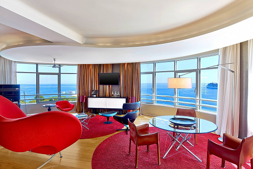 Le Meridien Beach Plaza