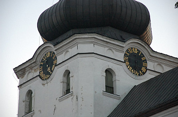 Часы собора