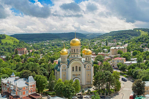 Свято-Никольский собор в Кисловодске