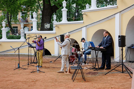 Музыка сада