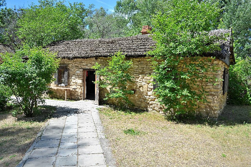 Казачий курень