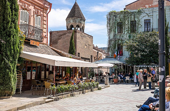Улица в Тбилиси
