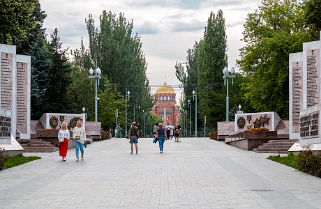 Аллея Героев в Волгограде