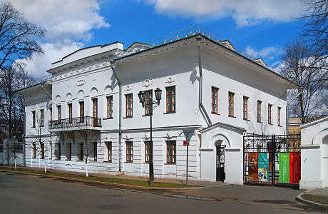 Ярославский художественный музей

	
