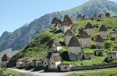 Даргавс